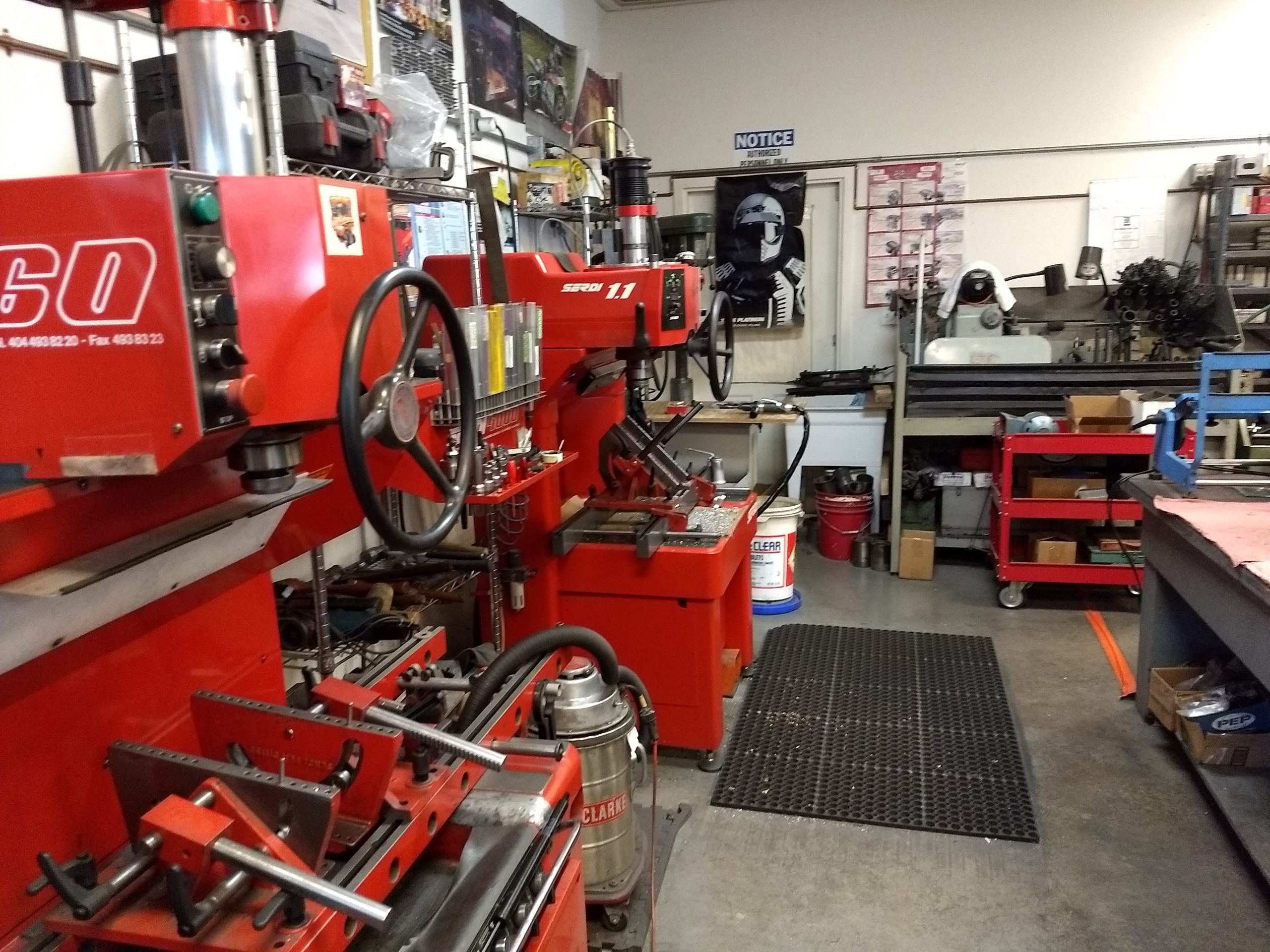 Cylinder head machines